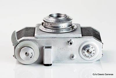 Futura Efka 24 photo