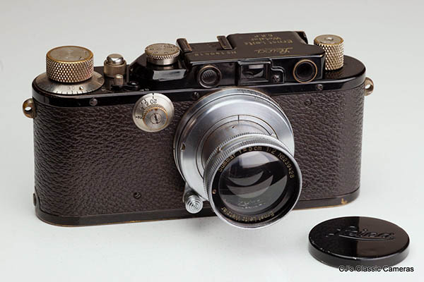 Leica III black photo