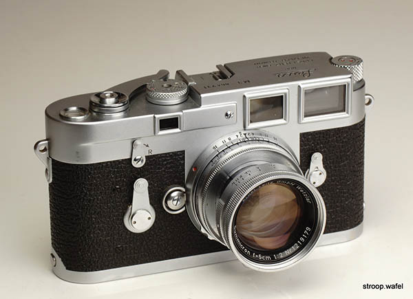 Leica M3 camera photo