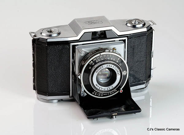 Zeiss Ikon Ikonta 35 first version photo
